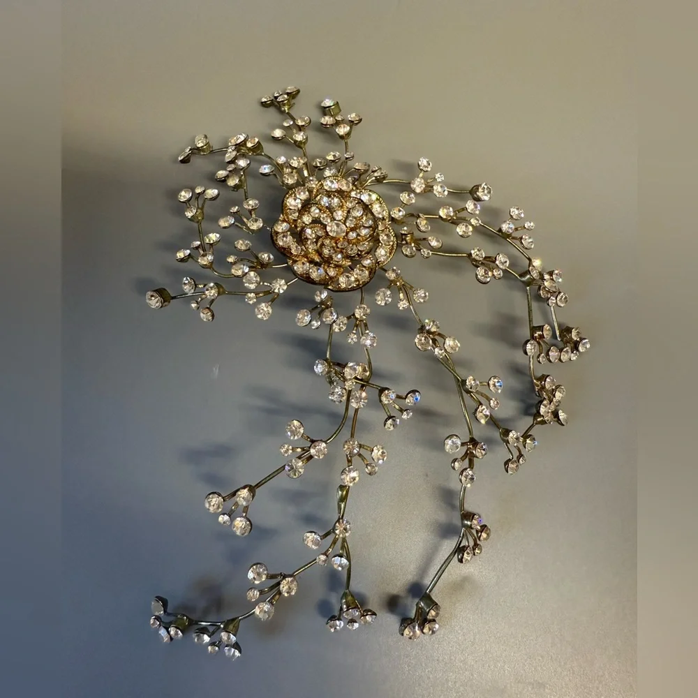 Crystal gold tone Floral Hairpiece Bridal - Picture 4 of 12